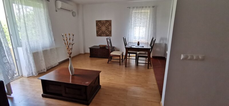 Greenfield Baneasa, proprietar vand fara comision apartament de 2 camere.